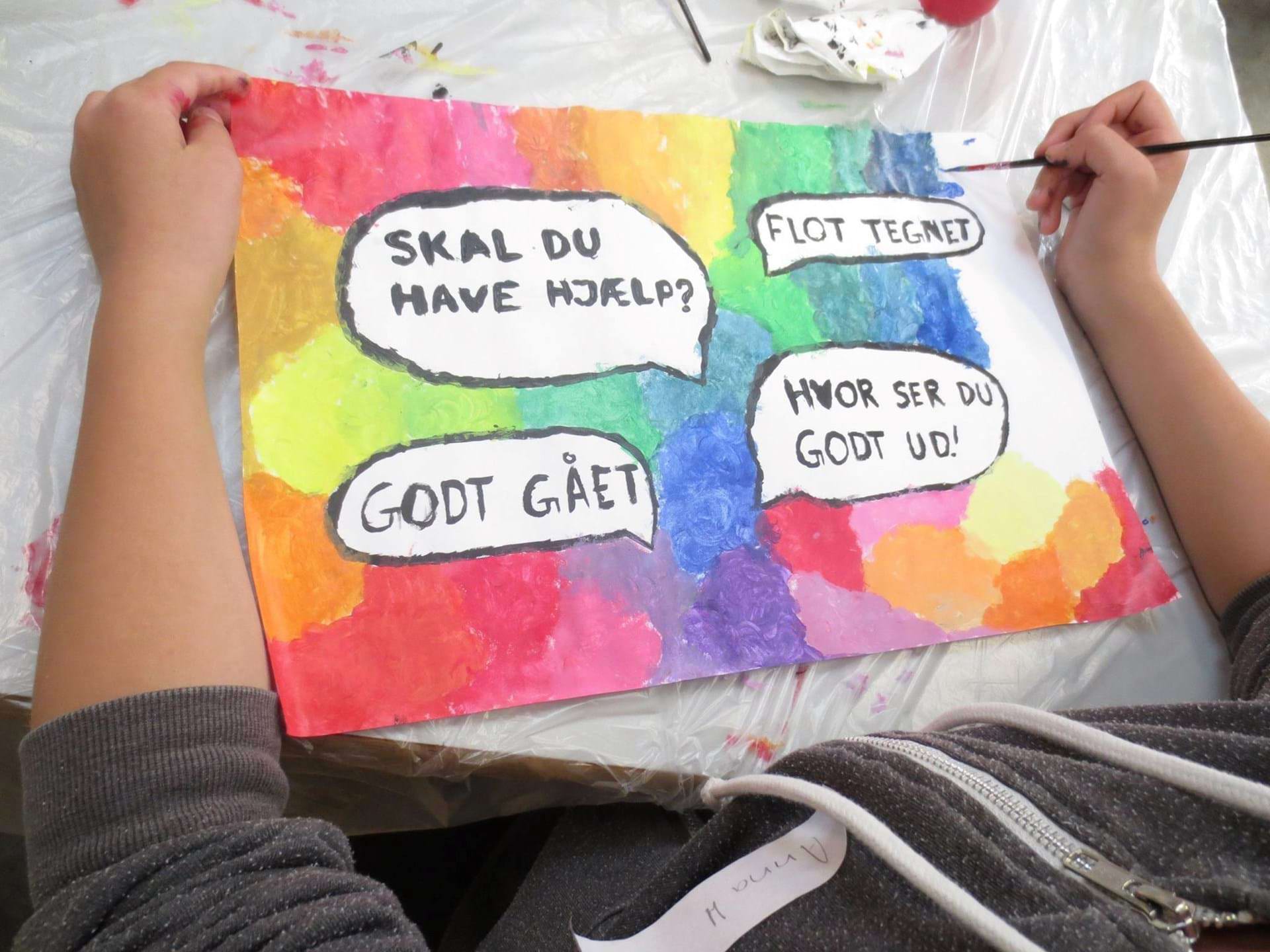 Positive skilte på Skjoldhøjskolen